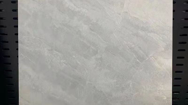 客厅瓷砖翻新，如何选择铺砖价格更合理？**