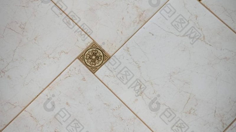 瓷砖铺贴与石材铺贴：差异解析与应用考量